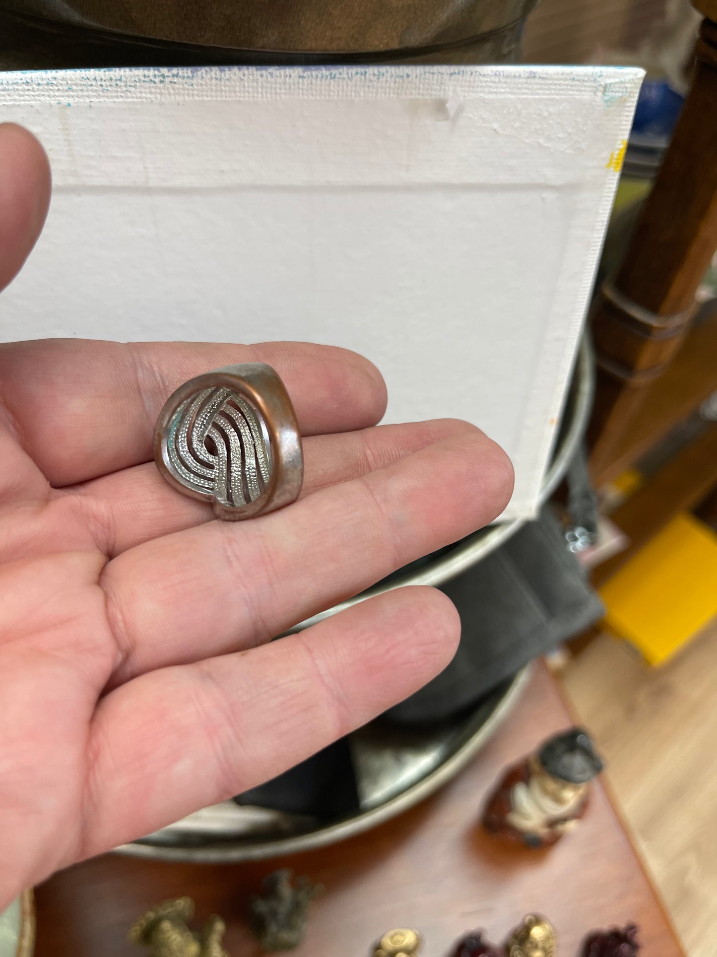 Metal ring