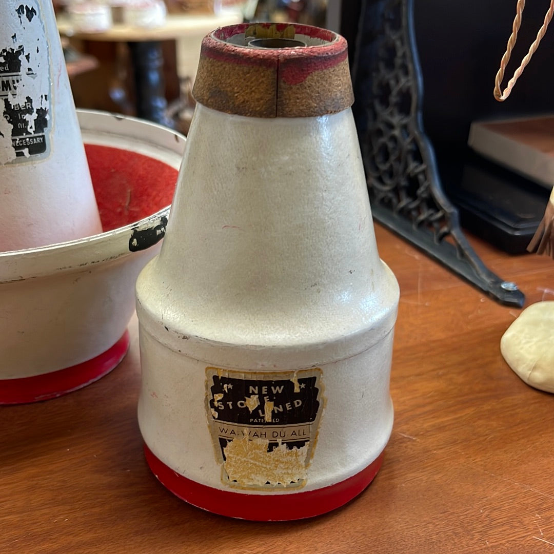 Vintage Humes and Berg horn mute and Wa Wah Du All