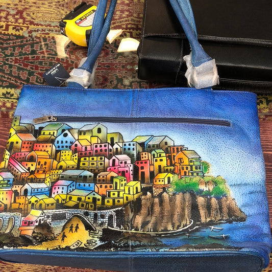 Leather painted purse